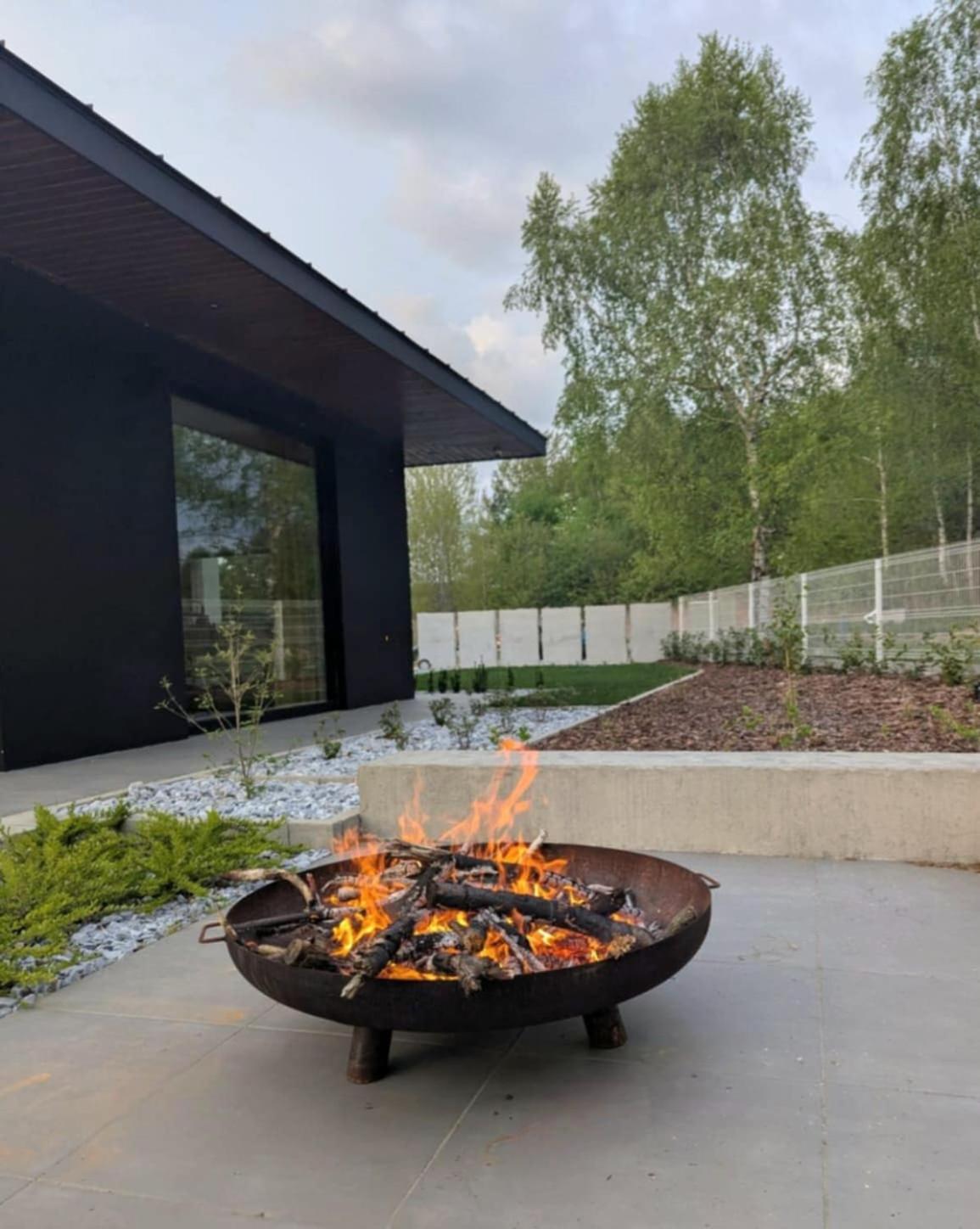 Ostatni Dom Po Lewej Villa Biale Bloto  Buitenkant foto